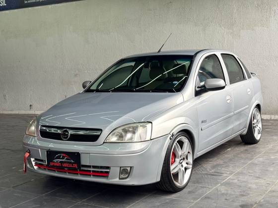 CHEVROLET CORSA 1.8 MPFI MAXX SEDAN 8V FLEX 4P MANUAL CHEVROLET CORSA 1.8 MPFI MAXX SEDAN 8V FLEX 4P MANUAL